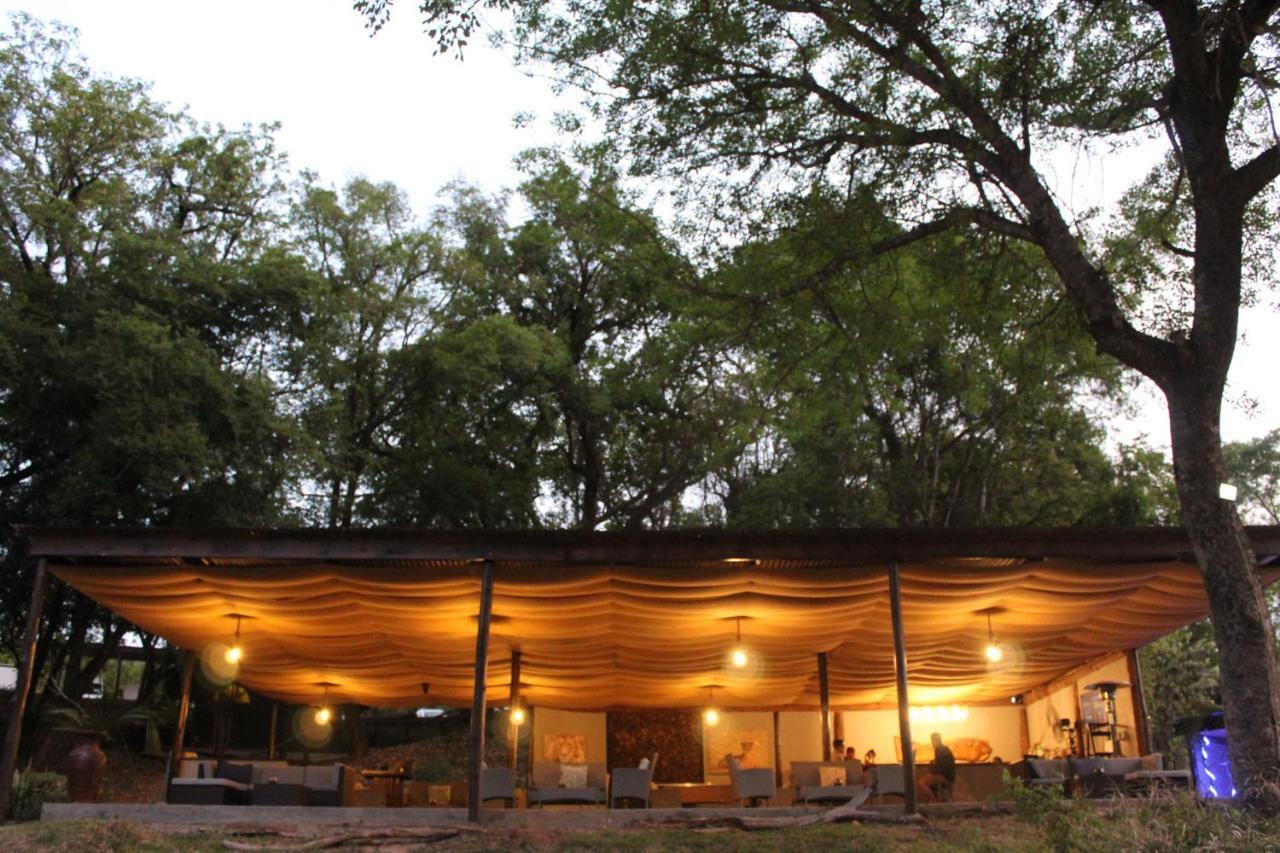 Lions Rock Rapids - Luxury Tented Camp Hazyview Ngoại thất bức ảnh